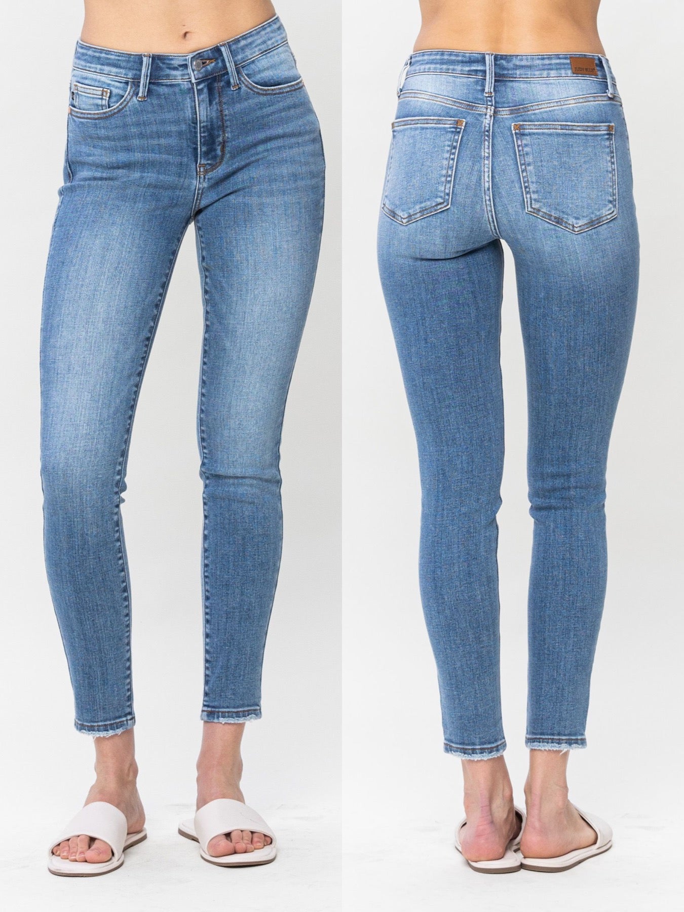 Judy Blue Vintage Skinny Jeans-200 Jeans- Simply Simpson's Boutique is a Women's Online Fashion Boutique Located in Jupiter, Florida