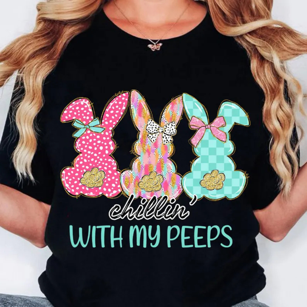 Chillin with my peeps-Graphic Tee- Simply Simpson's Boutique is a Women's Online Fashion Boutique Located in Jupiter, Florida