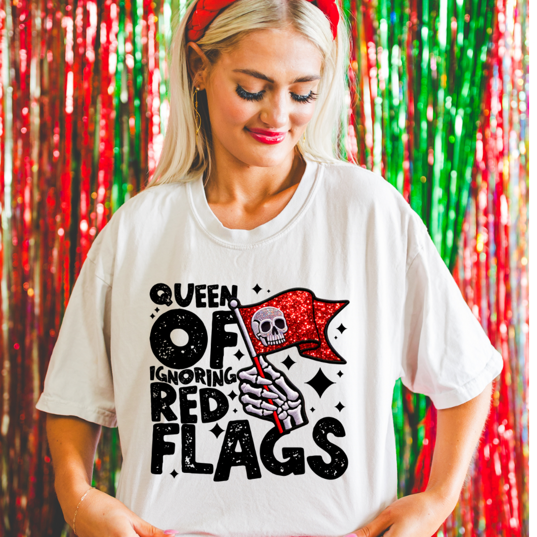 Queen of red flags-Graphic Tee- Simply Simpson's Boutique is a Women's Online Fashion Boutique Located in Jupiter, Florida