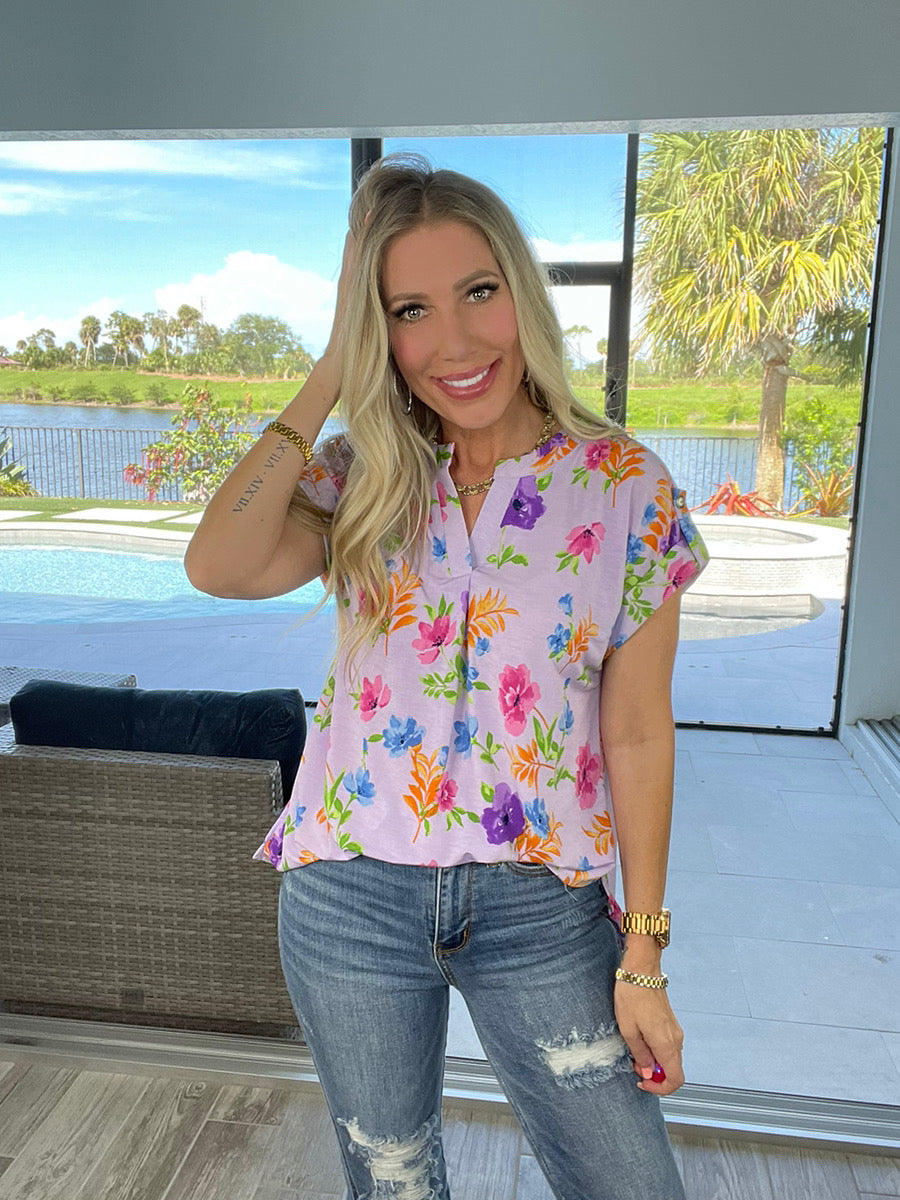 Dear Scarlett Purple Floral Short Sleeve Lizzy-100 Short Sleeves- Simply Simpson's Boutique is a Women's Online Fashion Boutique Located in Jupiter, Florida