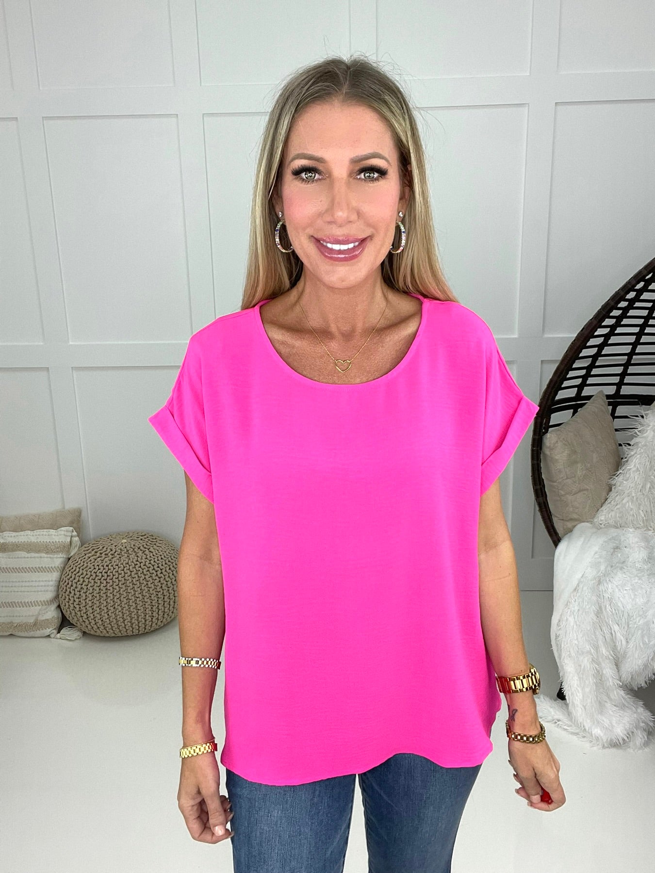 Love Connection Short Sleeve Top-100 Short Sleeves- Simply Simpson's Boutique is a Women's Online Fashion Boutique Located in Jupiter, Florida