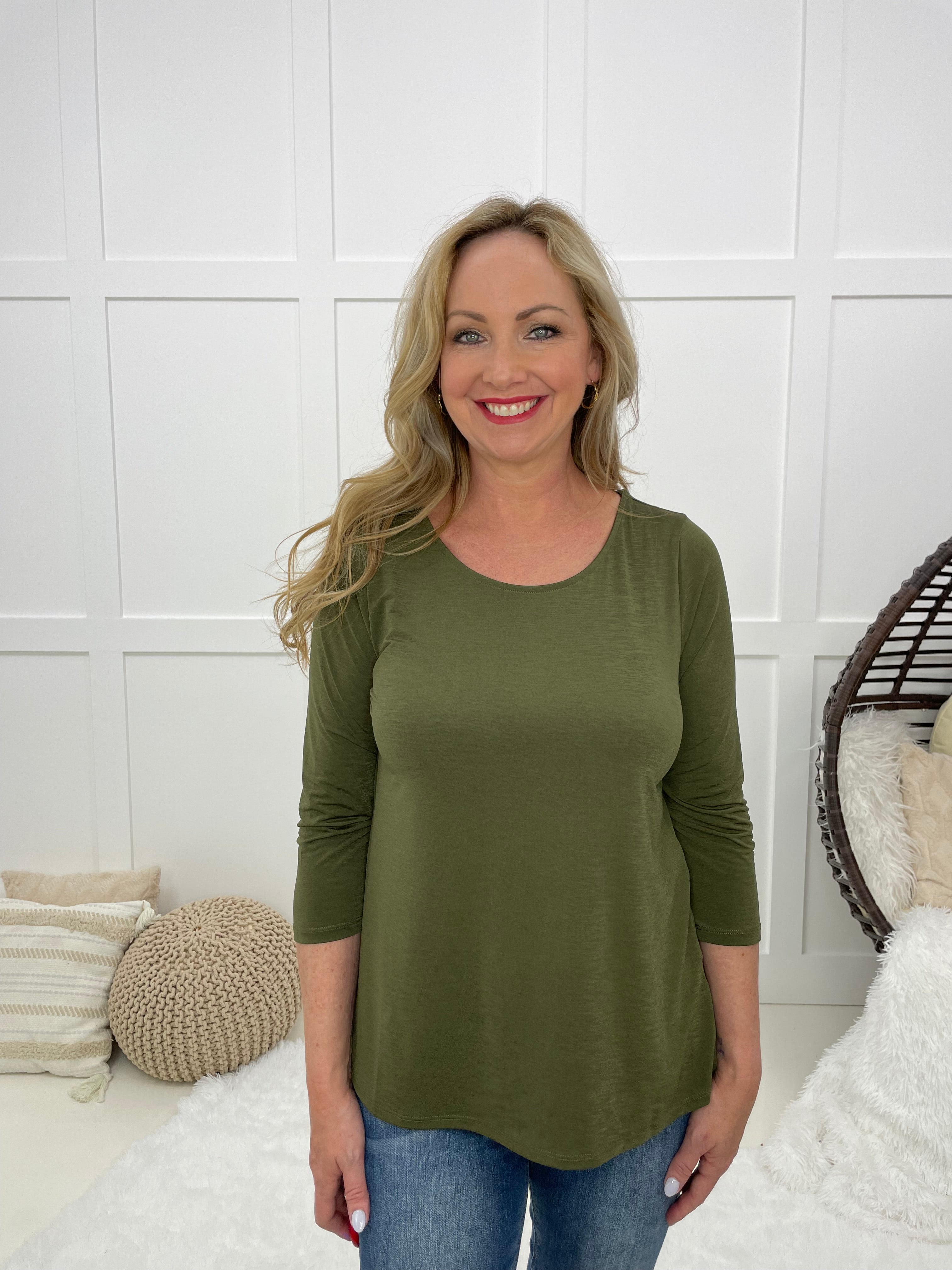 Dear Scarlett Effortless Beauty Top-110 Long Sleeves- Simply Simpson's Boutique is a Women's Online Fashion Boutique Located in Jupiter, Florida