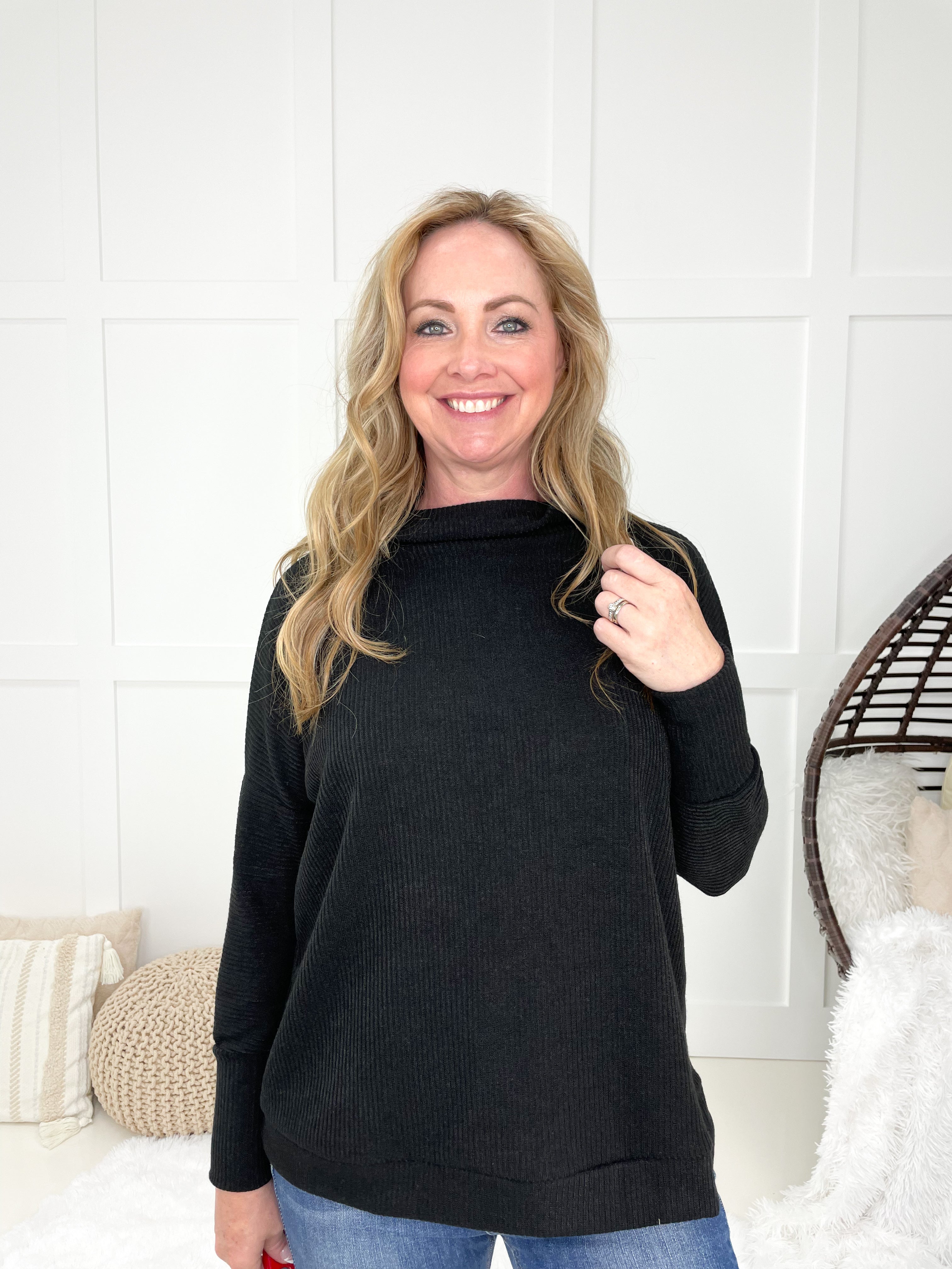 Keep Me Comfy Long Sleeve Top-110 Long Sleeves- Simply Simpson's Boutique is a Women's Online Fashion Boutique Located in Jupiter, Florida