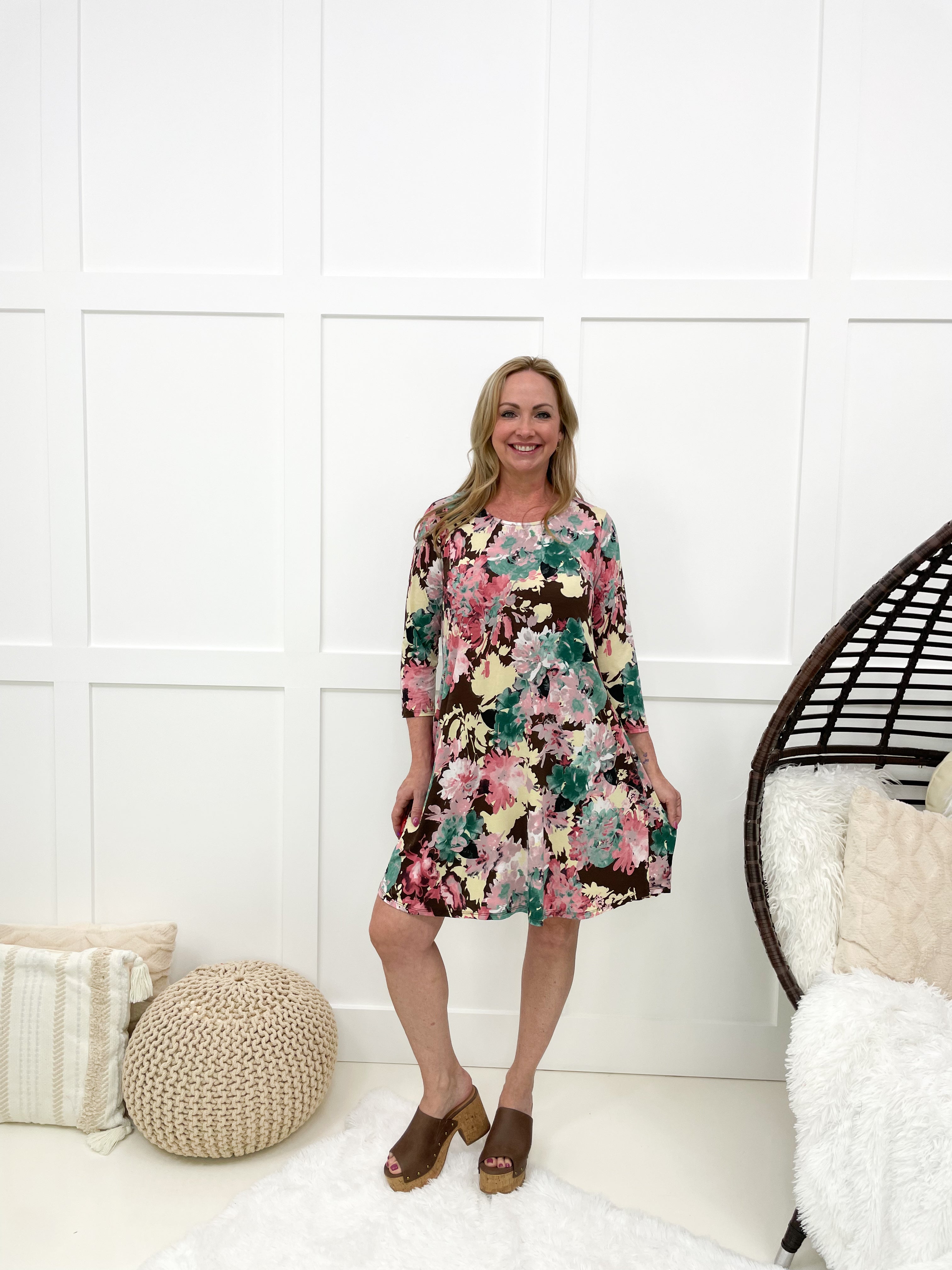 Dear Scarlett Floral Dress-240 Dresses- Simply Simpson's Boutique is a Women's Online Fashion Boutique Located in Jupiter, Florida