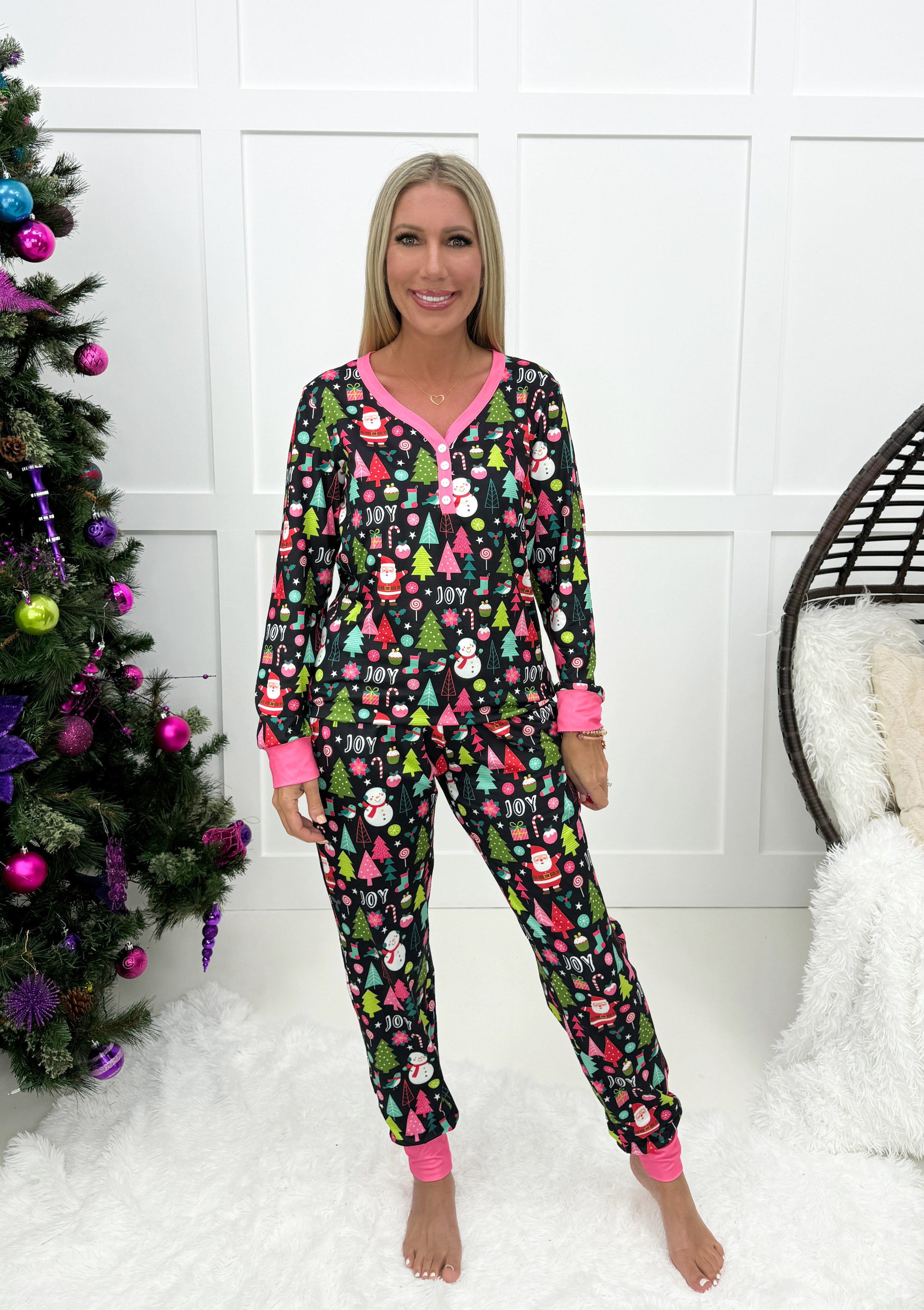 Shirley & Stone Holiday Jogger Pajamas(2024)-220 Lounge wear/Pajamas- Simply Simpson's Boutique is a Women's Online Fashion Boutique Located in Jupiter, Florida