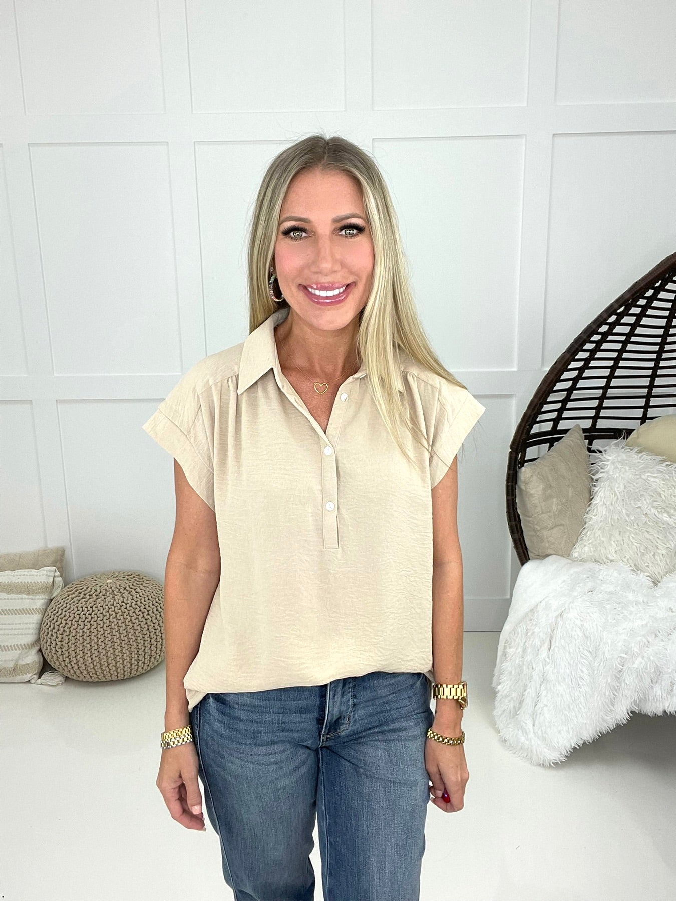 Park Vibes Blouse-100 Short Sleeves- Simply Simpson's Boutique is a Women's Online Fashion Boutique Located in Jupiter, Florida