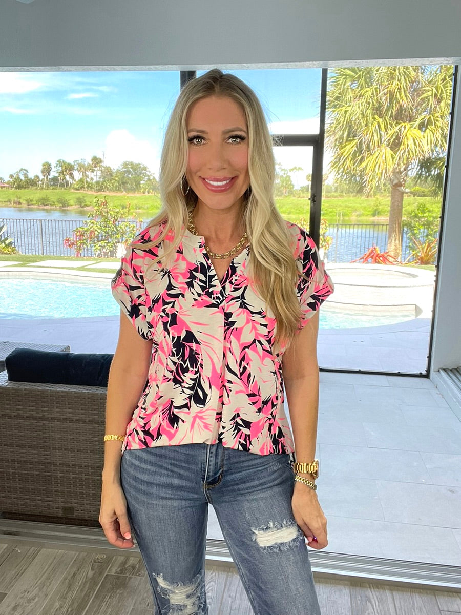 Dear Scarlett Island Time Short Sleeve Lizzy-100 Short Sleeves- Simply Simpson's Boutique is a Women's Online Fashion Boutique Located in Jupiter, Florida