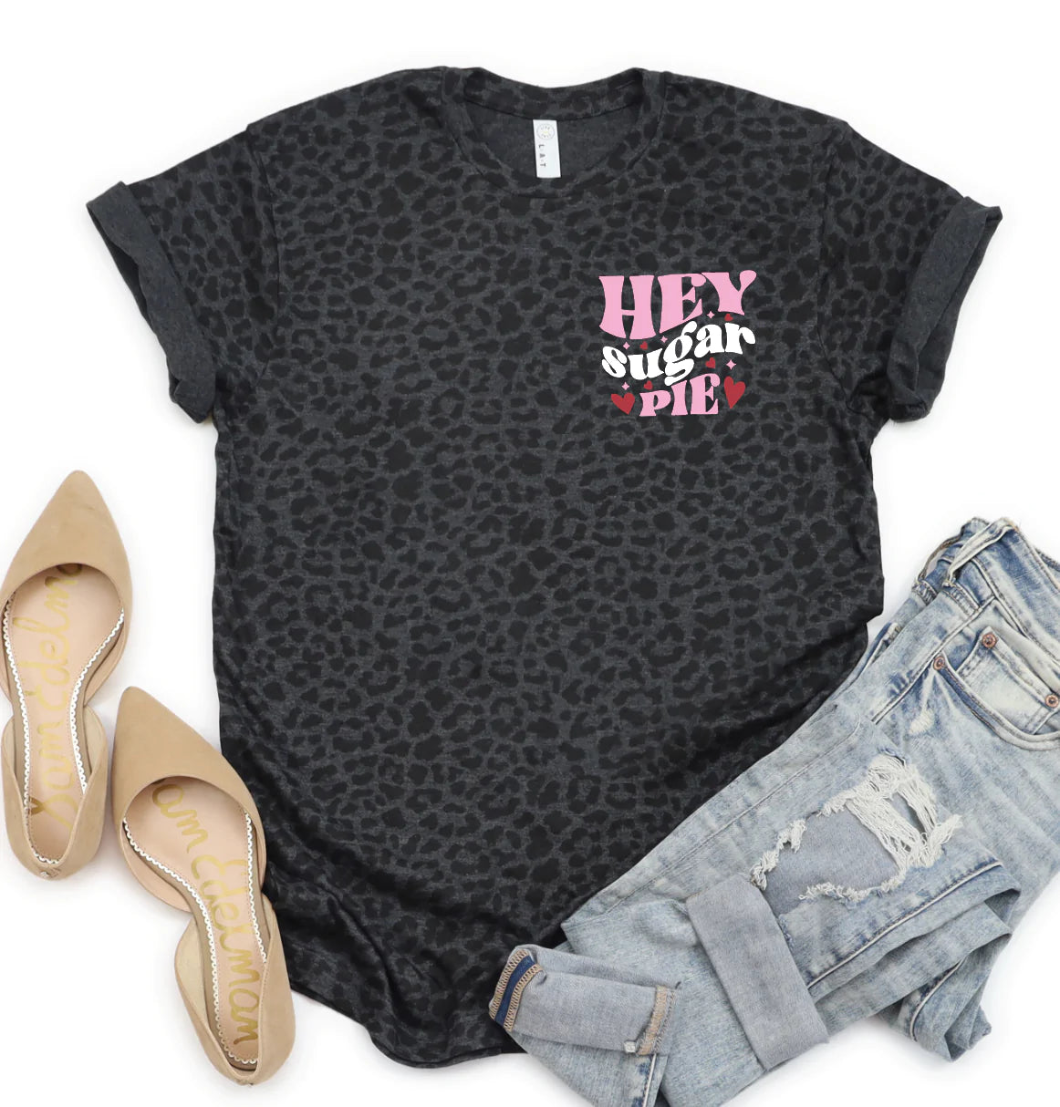 Hey Sugar Pie !-Graphic Tee- Simply Simpson's Boutique is a Women's Online Fashion Boutique Located in Jupiter, Florida